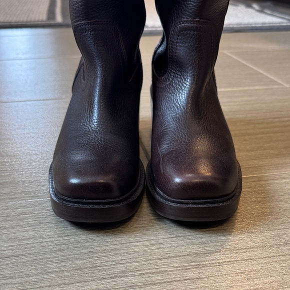 Frye Dark Brown Leather Heeled Boots Kate style - Picture 2 of 8